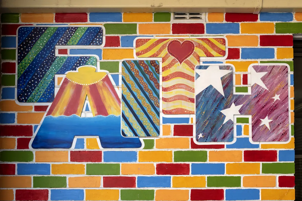 Insert image caption here!